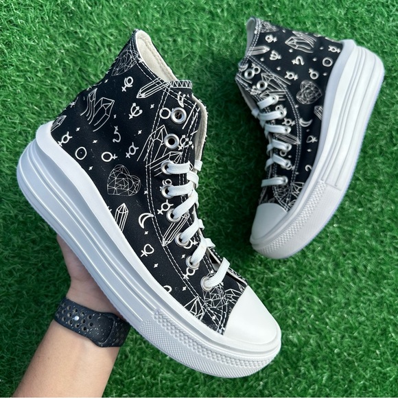 Converse Black High-Tops with White Geometric Patterns - Picture 2 of 13